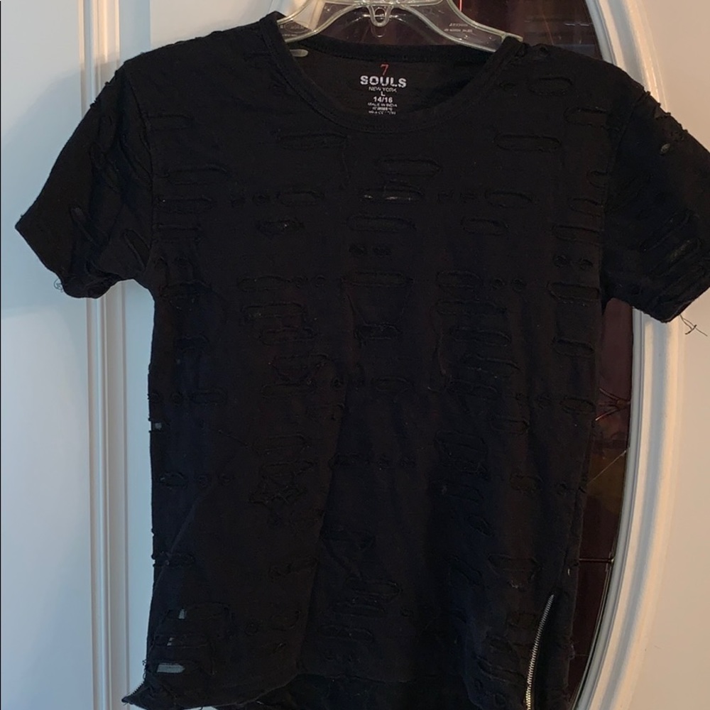 Distressed top